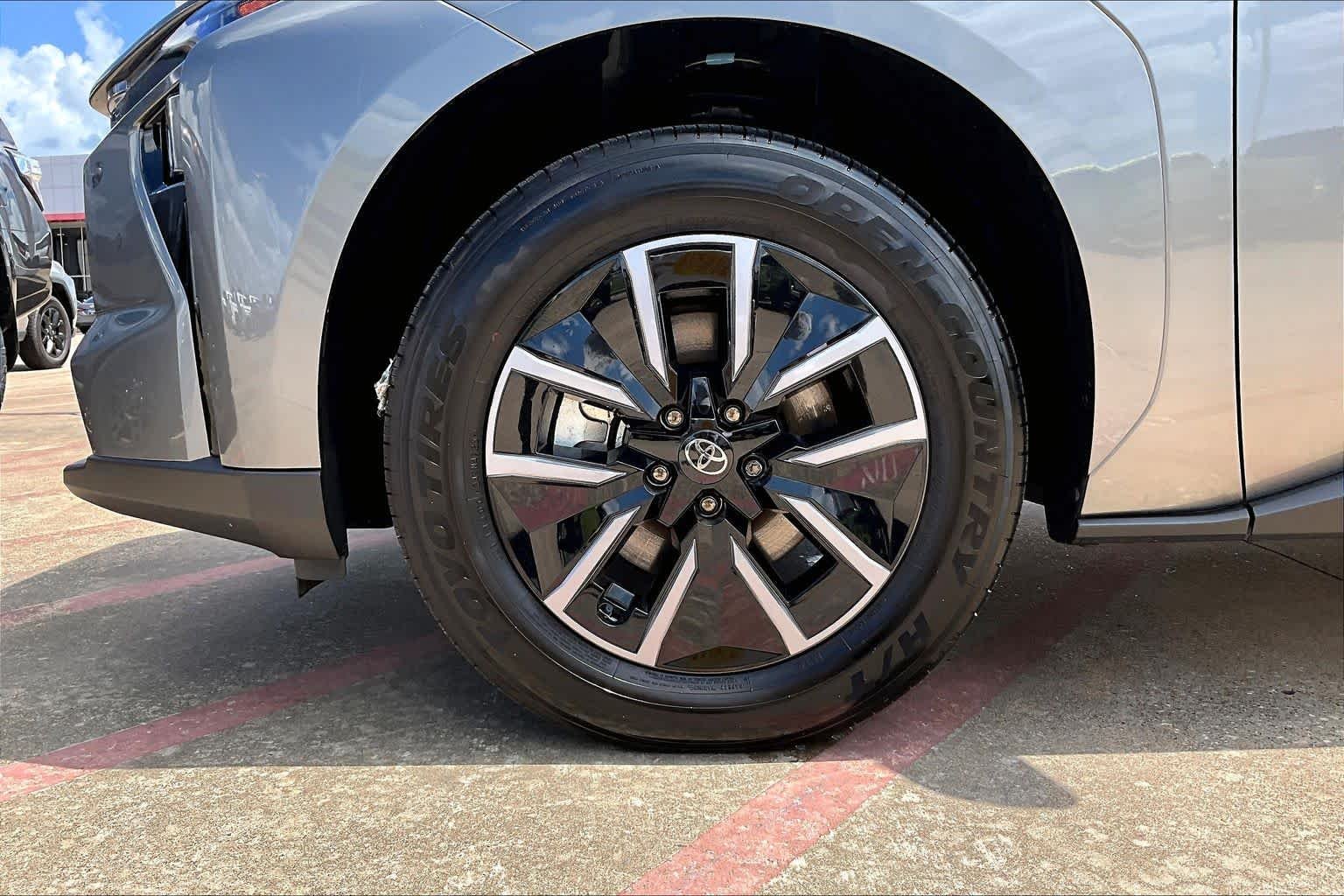 Used 2026 Heavy Metal Toyota XLE image 10