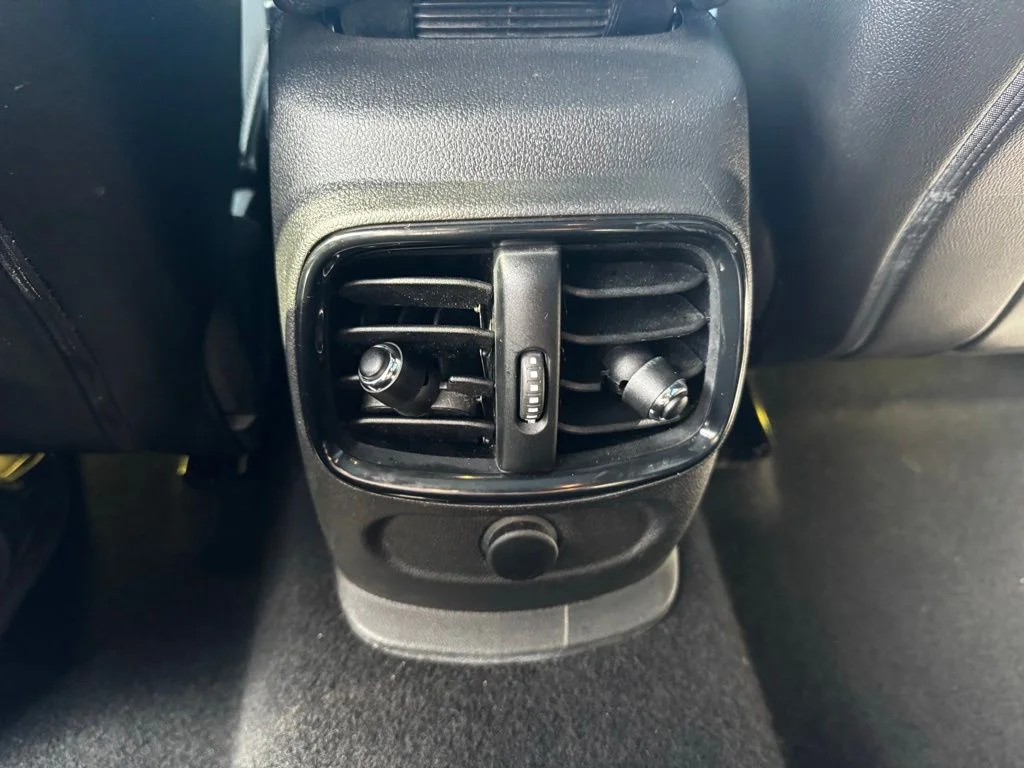 Used 2016 Gray MINI Clubman image 23
