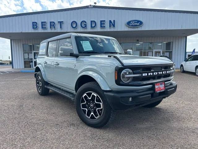 2024 Ford Bronco Outer Banks