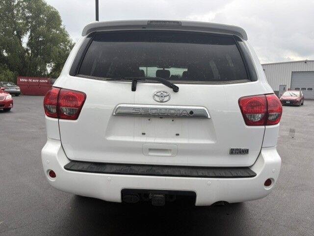 Used 2015 Super White Toyota Limited image 13