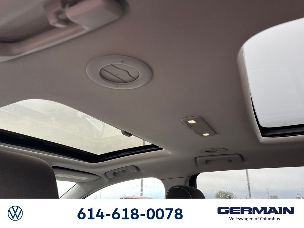 Used 2019 Silver GMC SLE-2 image 20