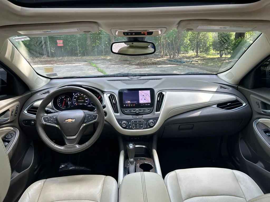 Used 2020 Black Chevrolet Premier image 28