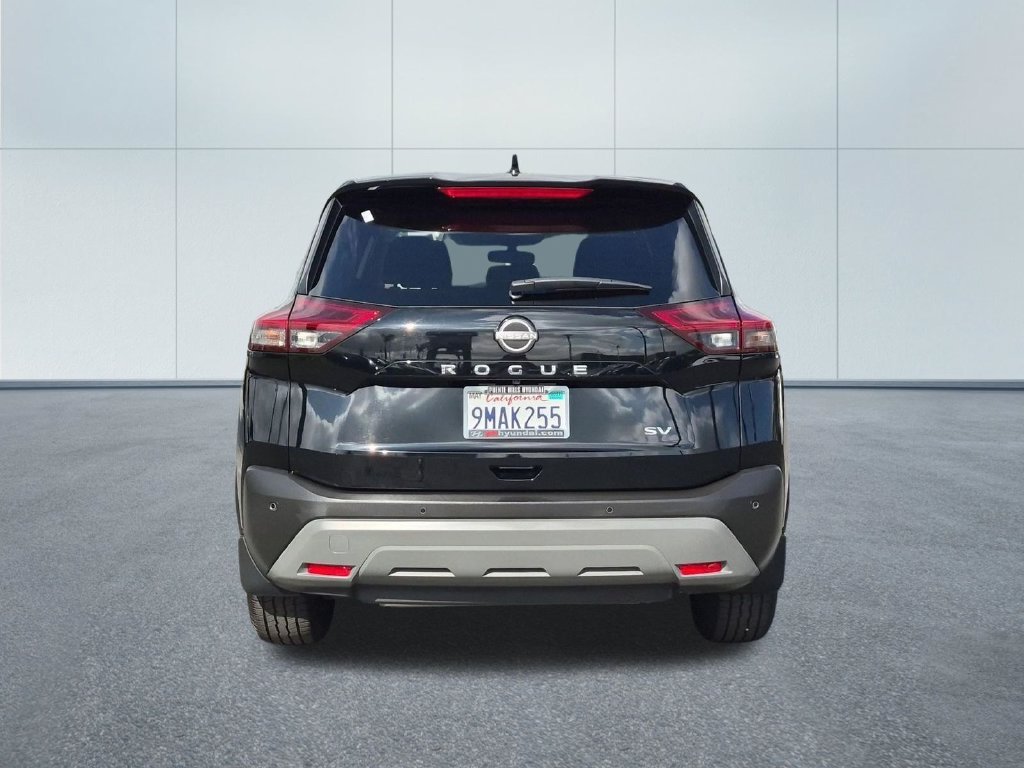 Used 2023 Black Nissan SV image 5