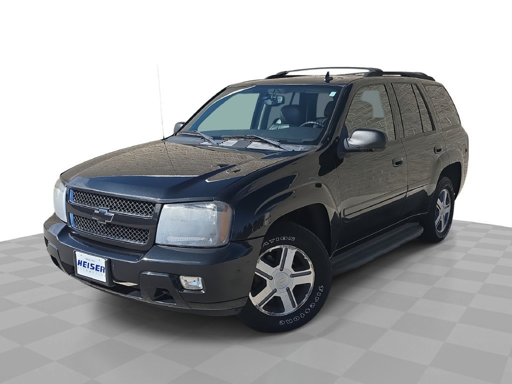 Used 2009 Black Chevrolet LT image 1