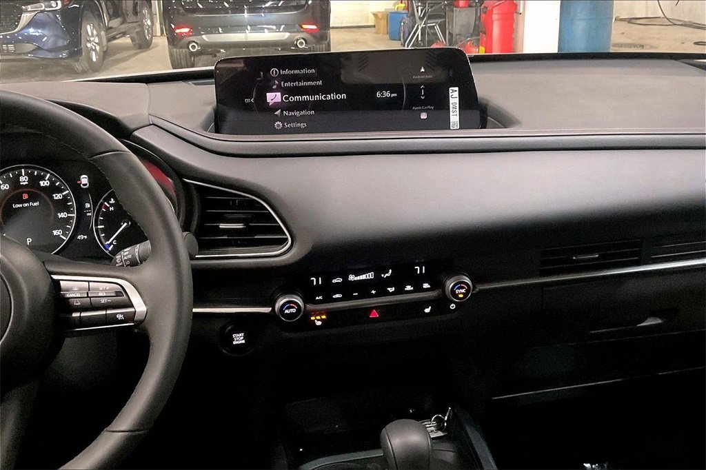 2026 MAZDA CX-30 - Image 5