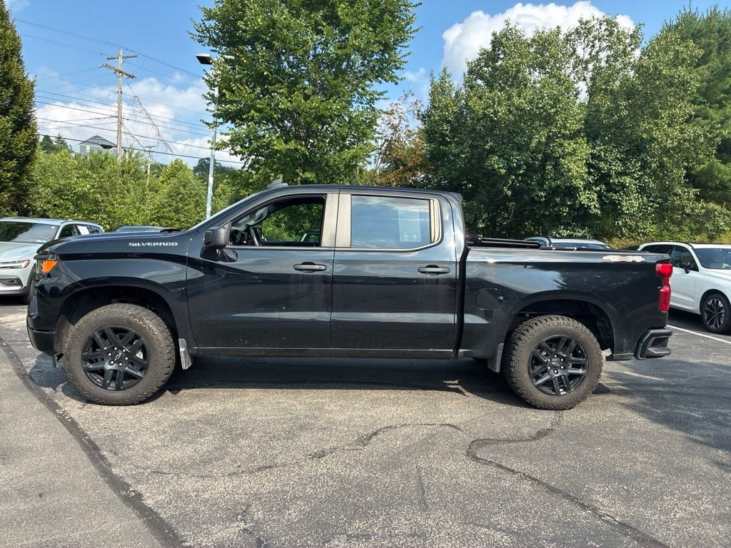 Used 2023 Black Chevrolet Custom image 2
