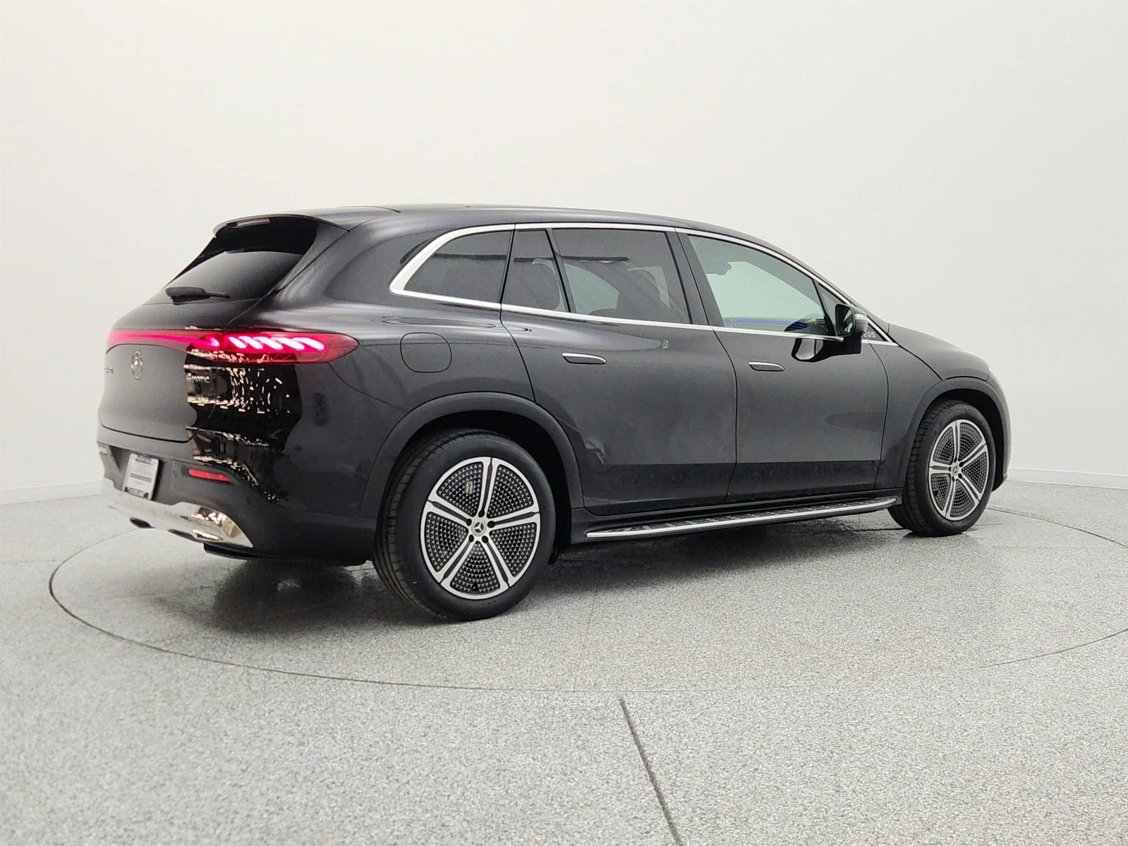 Used 2023 Obsidian Black Metallic Mercedes-Benz EQS 450 4MATIC® SUV image 5