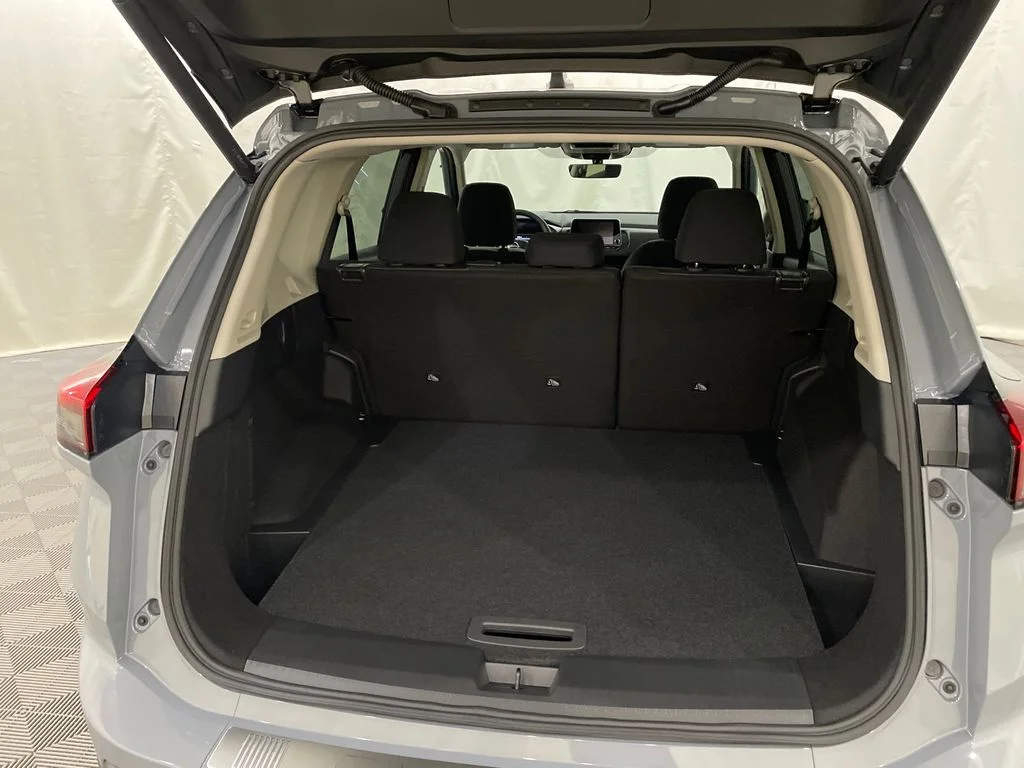 New 2026 Boulder Gray Pearl Nissan SV image 7
