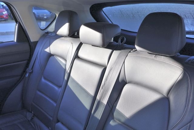 Used 2019 Red Mazda Grand Touring Reserve image 10
