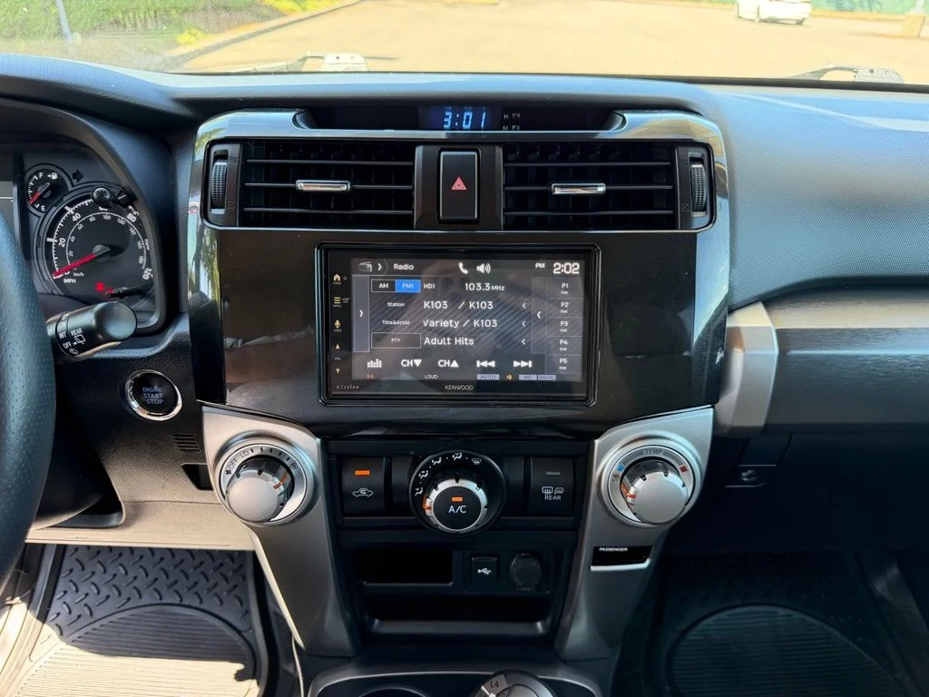 2022 Toyota 4Runner SR5 - Photo 22