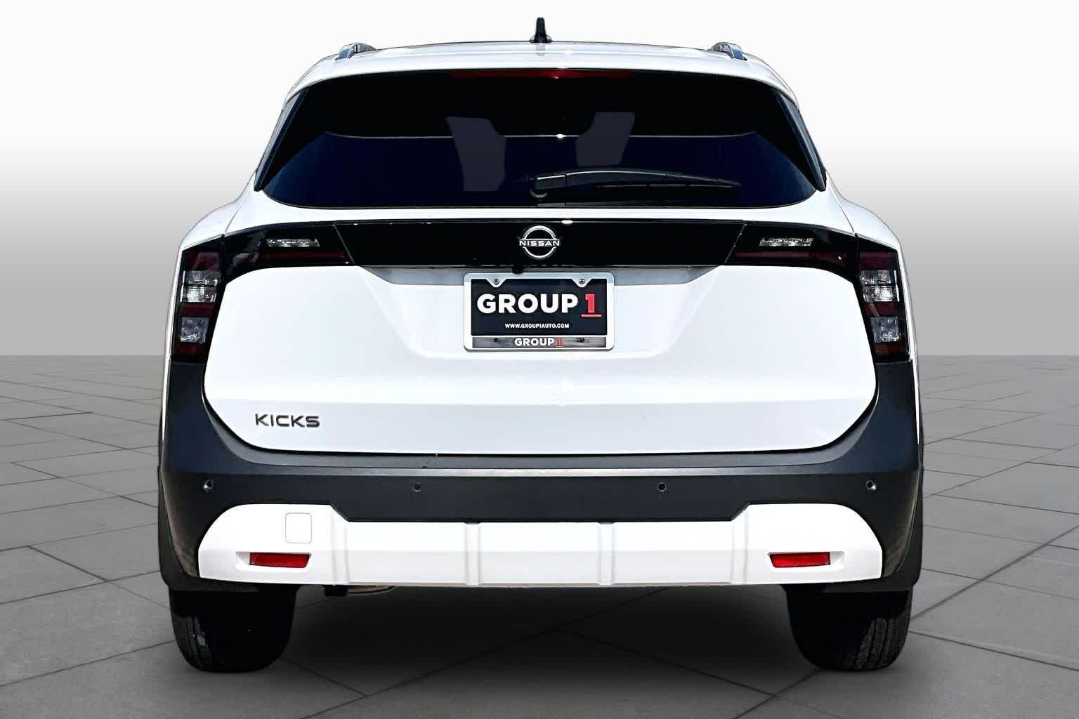 Used 2026 Fresh Powder Nissan SV image 5