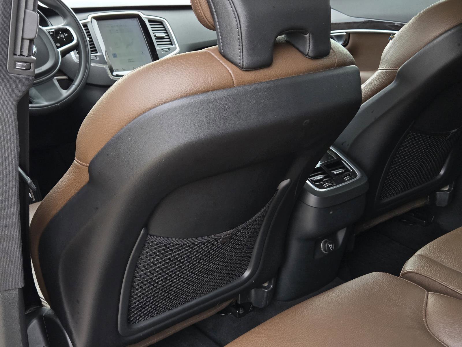 Used 2019 Gray Metallic Volvo Momentum image 33