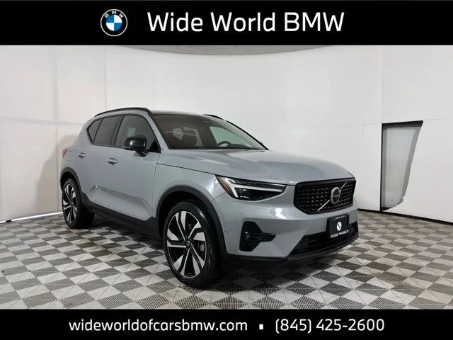 2024 Volvo XC40