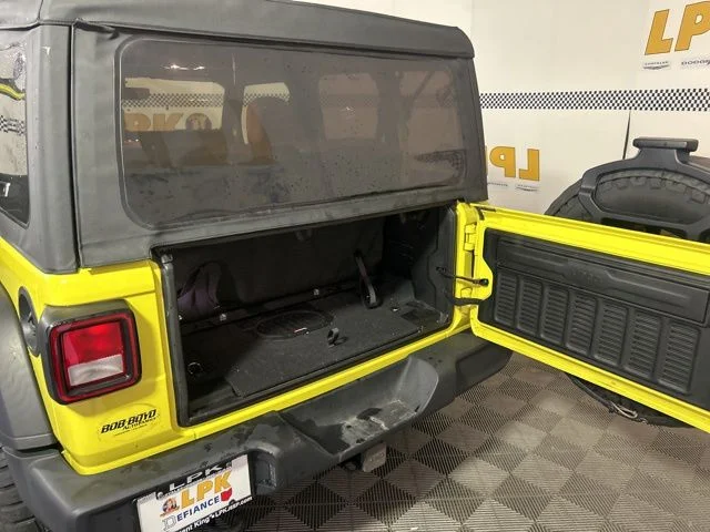 Used 2022 High Velocity Clearcoat Jeep Willys image 37