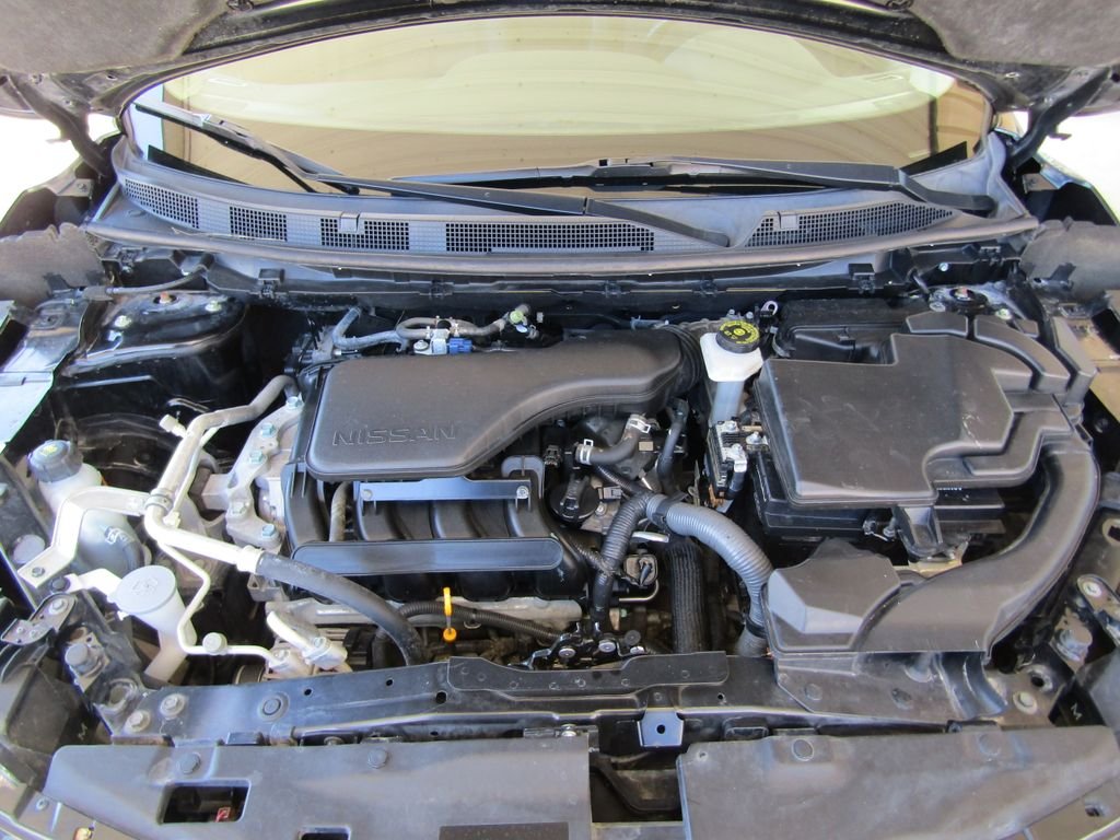Used 2017 Black Nissan SL image 27