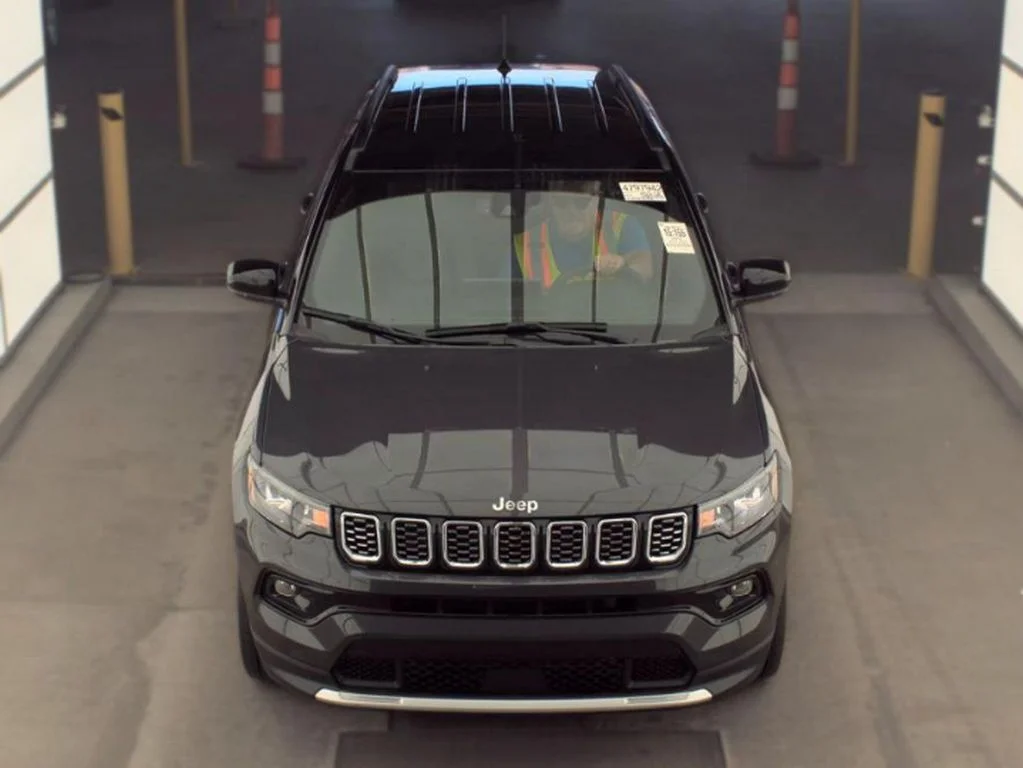 Used 2024 Gray Jeep Limited image 2
