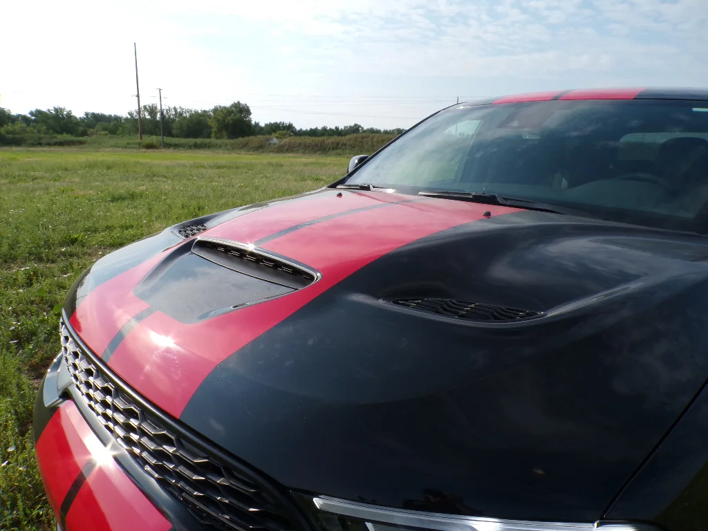 New 2026 Diamond Black Clear-Coat Exterior Paint Dodge R/T 392 Premium image 19