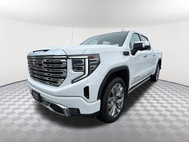 2022 GMC Sierra 4WD Crew Cab Short Box Denali's photo