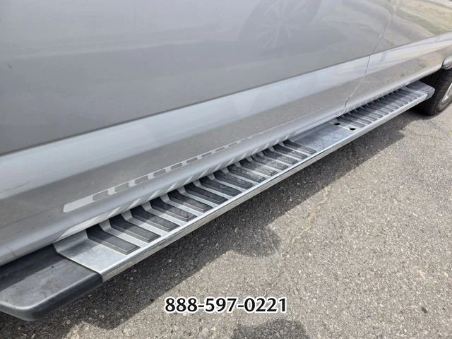 Used 2017 Silver Ford Lariat image 3