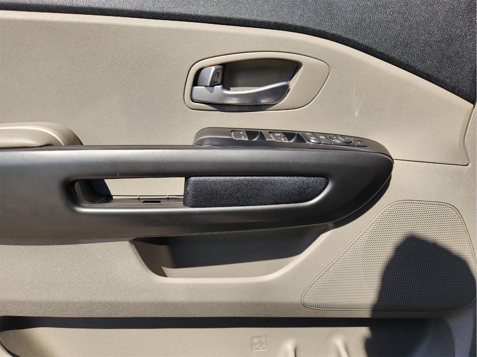 2020 Kia Sedona EX - Photo 23