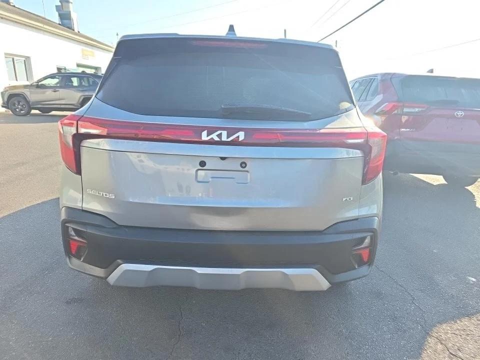Certified Used 2026 Gray Kia LX image 5