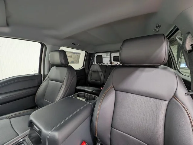 New 2026 Star White Metallic Tri-Coat Ford F-250® Lariat® image 59