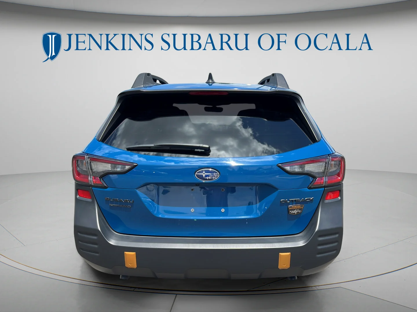 Used 2025 Geyser Blue Subaru Wilderness image 4