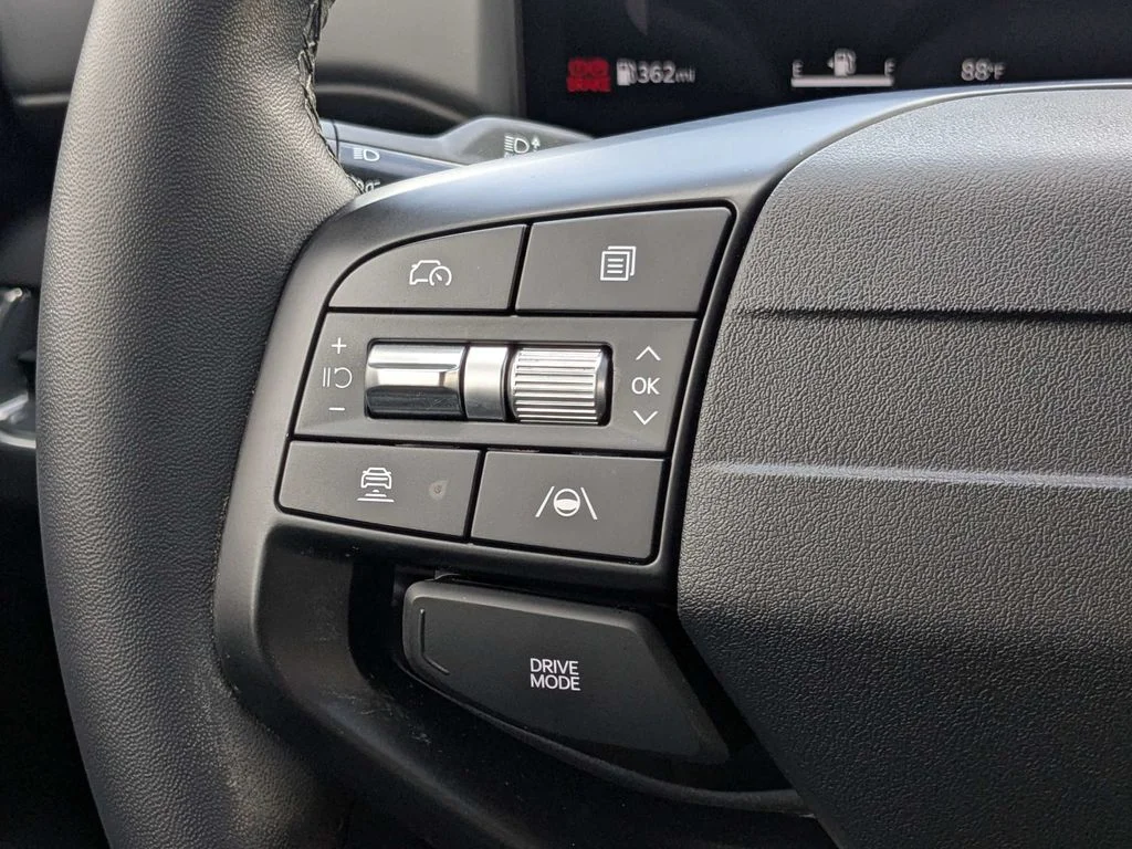 Used 2025  Kia EX image 22