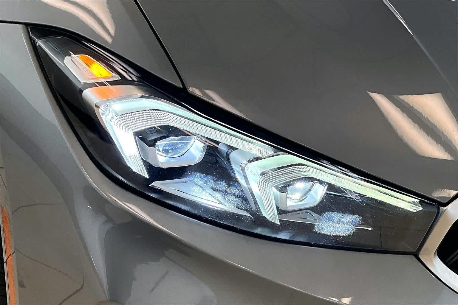 Used 2024 Skyscraper Grey Metallic BMW 330i image 24