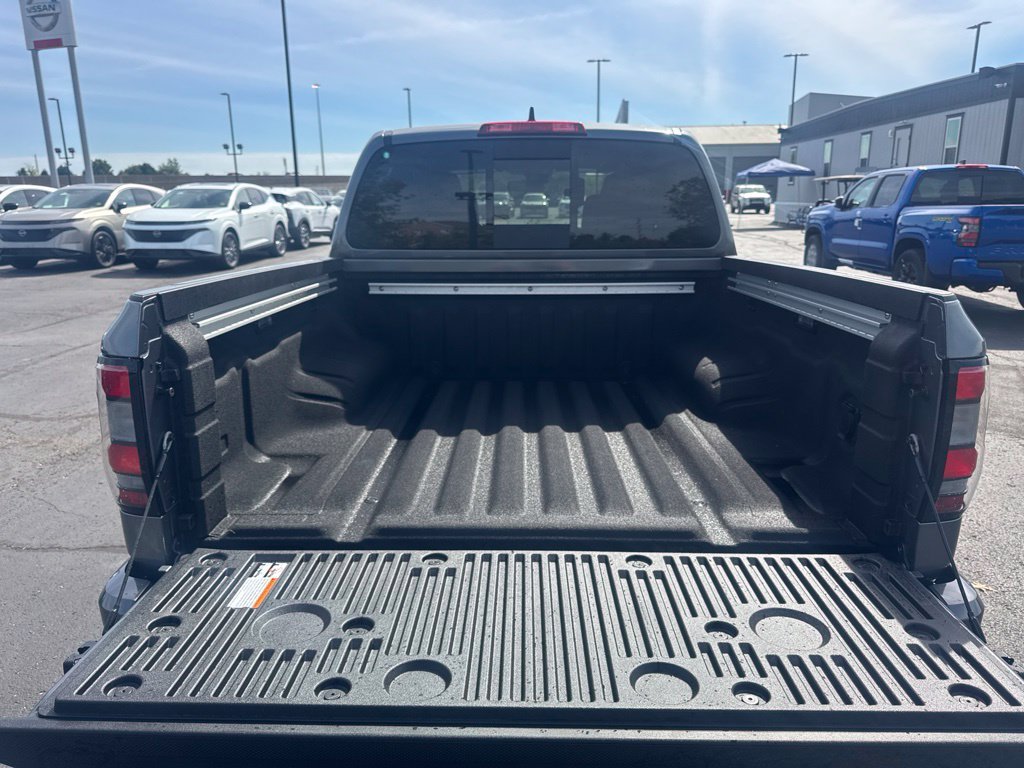 New 2027 Gun Metallic Nissan Crew Cab SV image 17