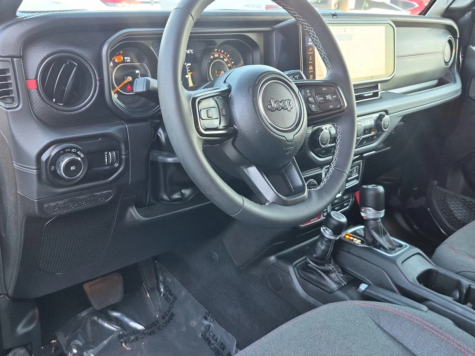 Certified Used 2025 Black Clearcoat Jeep Rubicon image 22