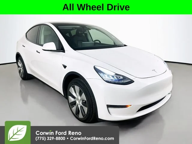 2023 Tesla Model Y Long Range Dual Motor All-Wheel Drive's photo
