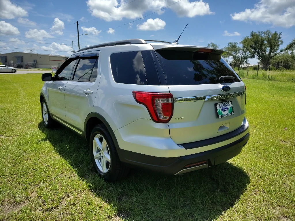 Used 2019 Ingot Silver Metallic Ford XLT Premium image 3
