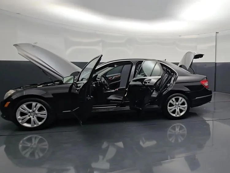 Used 2011 Black Mercedes-Benz C 300 4MATIC® Luxury Sedan 4D image 18