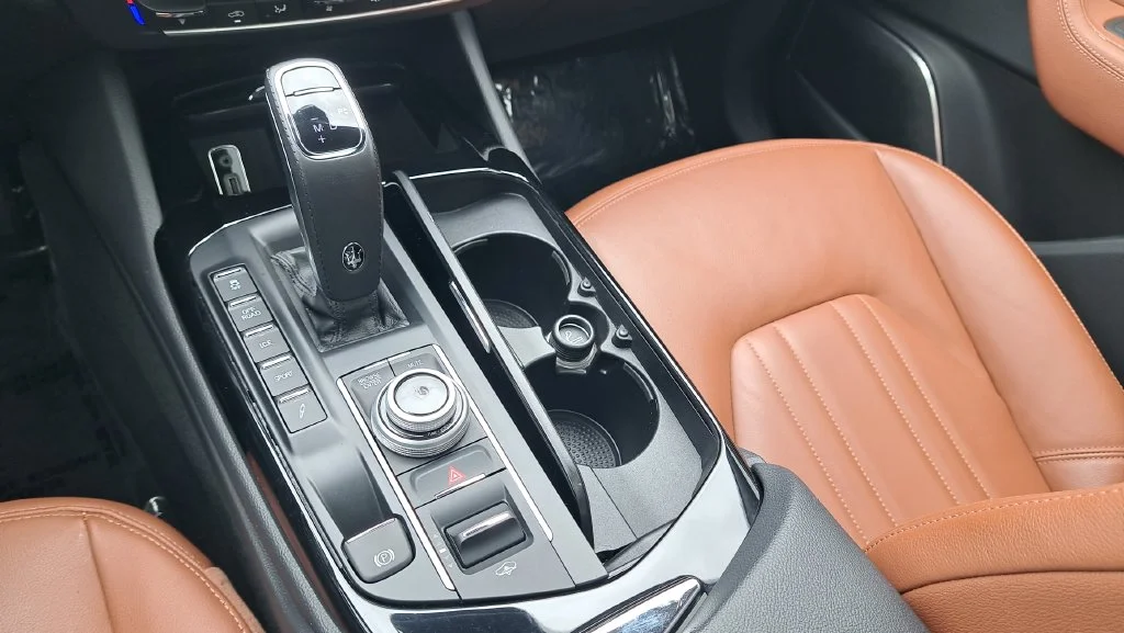 Used 2022  Maserati GT image 22