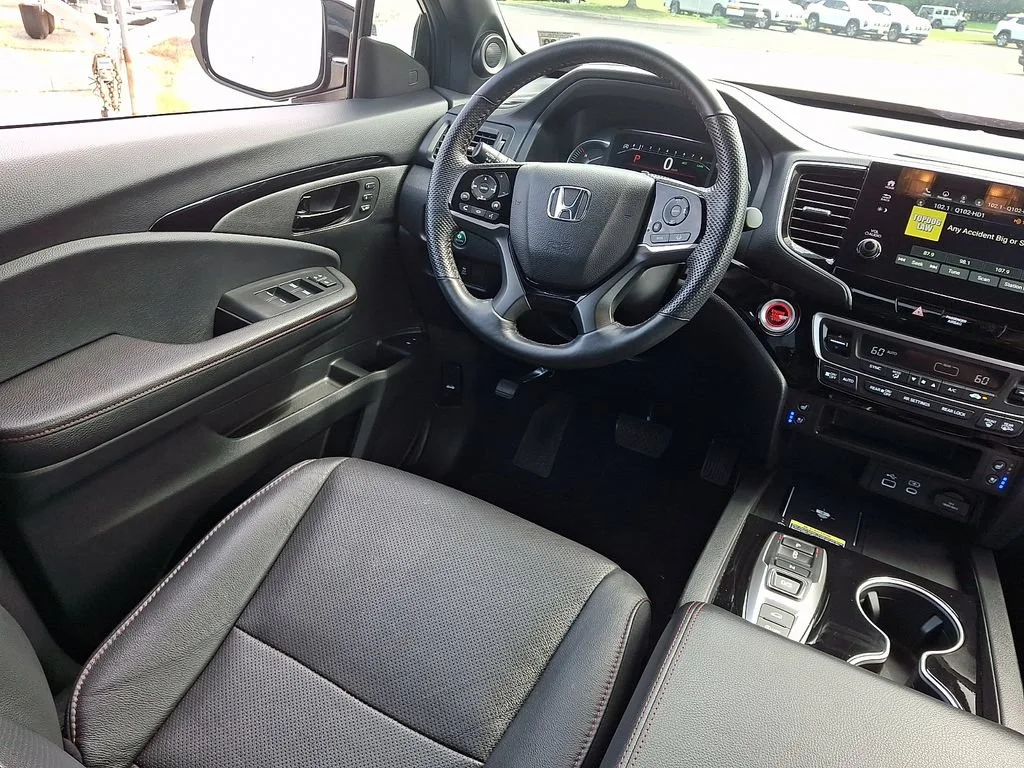 Used 2024 Red Honda AWD Black image 15