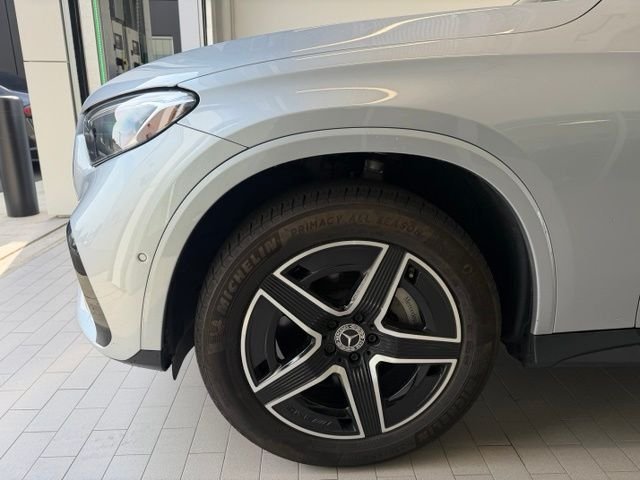 Certified Used 2024 Silver Mercedes-Benz GLC 300 image 9