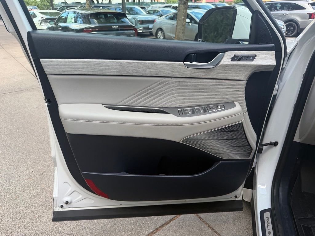 Used 2024 Hyper White Hyundai Calligraphy image 12