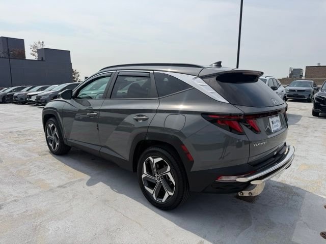 Used 2024 Gray Hyundai SEL image 5