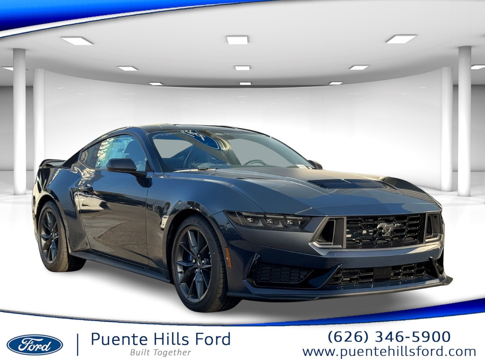 2026 Ford Mustang Dark Horse's photo