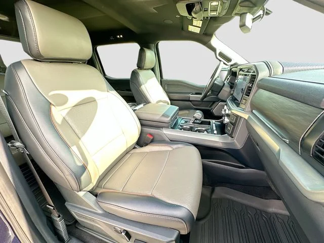 Used 2025 Blue Ford Lariat image 28