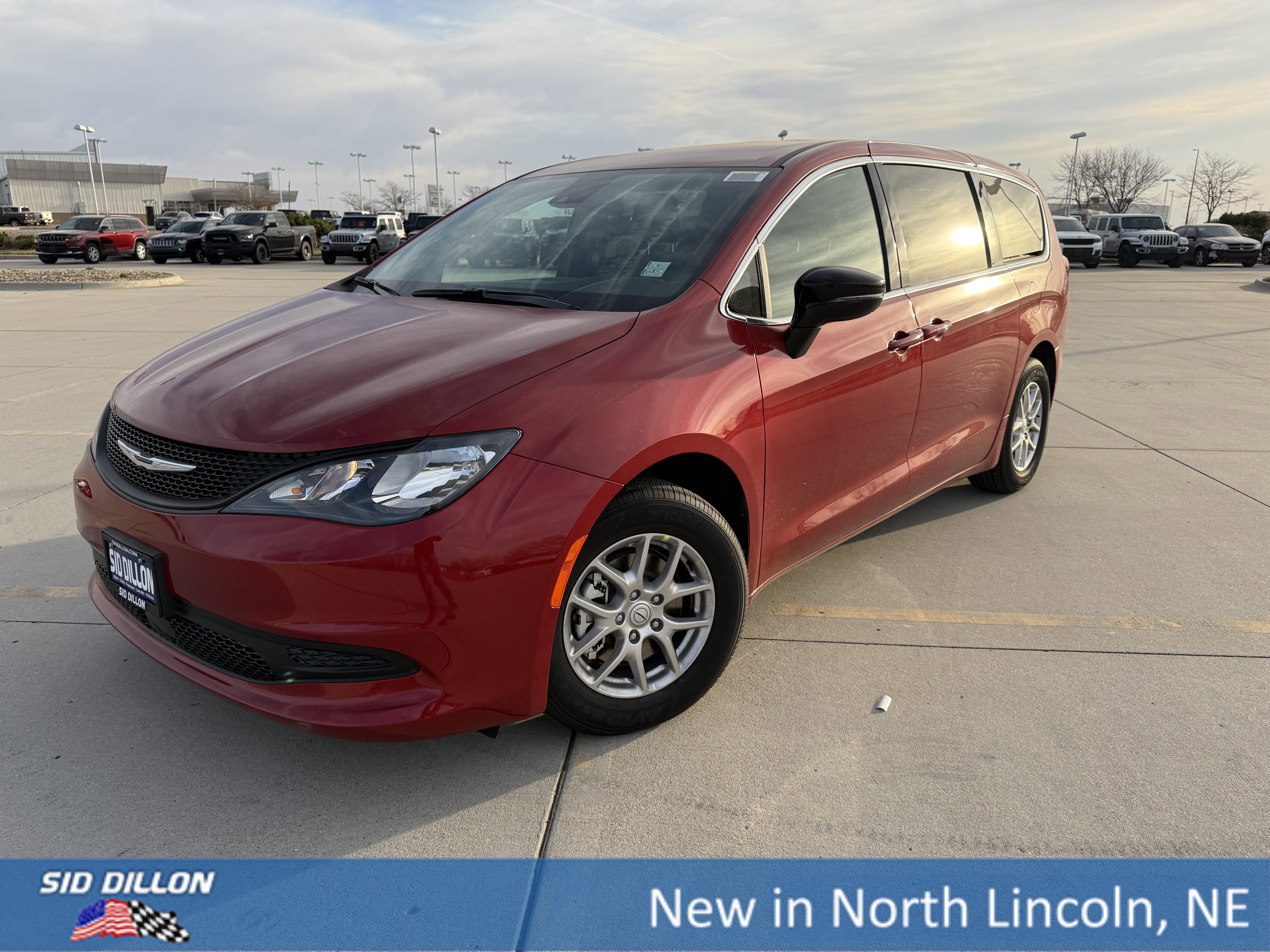 2026 Chrysler Voyager LX's photo