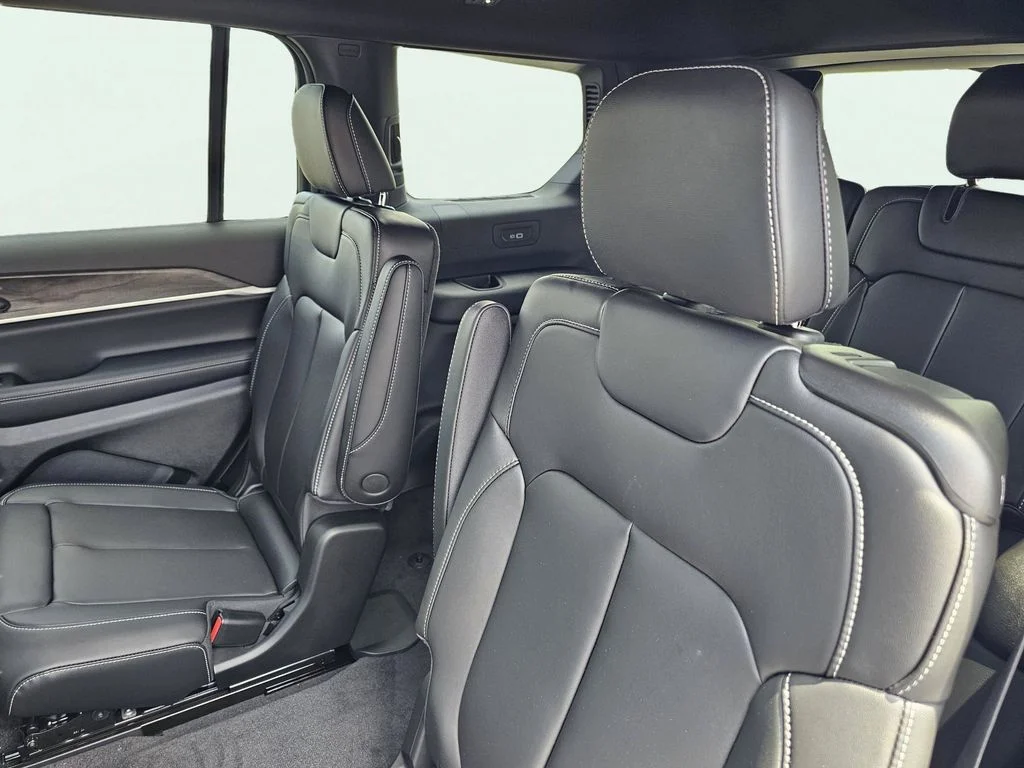 2026 Jeep Grand Cherokee L Limited - Photo 32