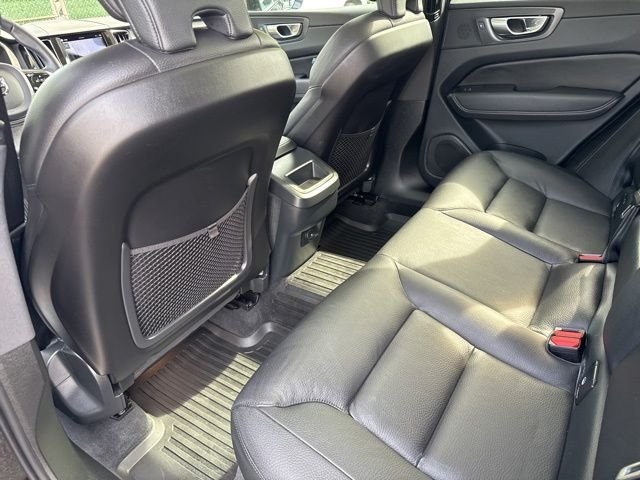 Certified Used 2023 Black Volvo B5 Plus Dark Theme image 10