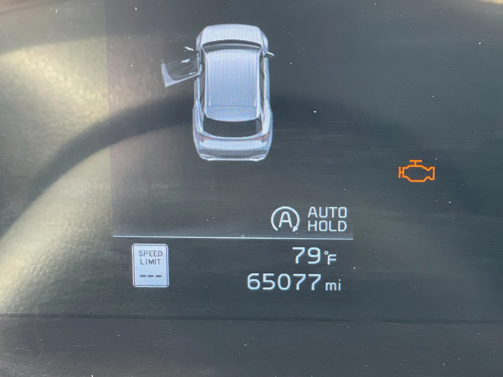 Used 2023 White Kia X-Line image 31