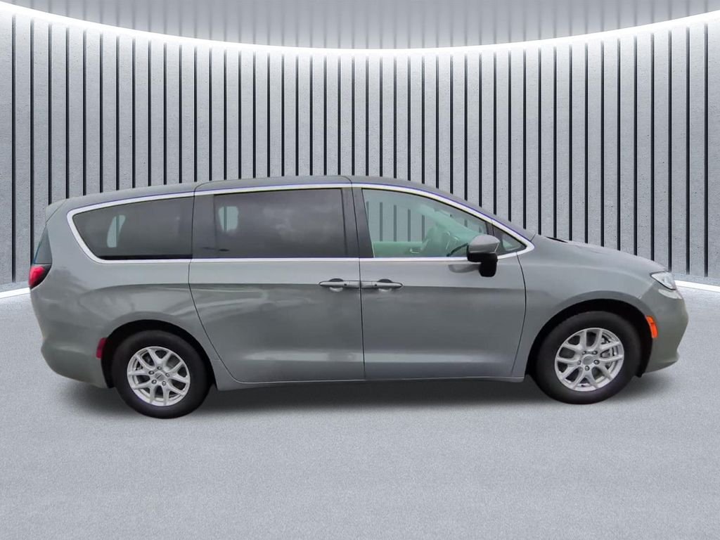Used 2023 White Chrysler Touring L image 16