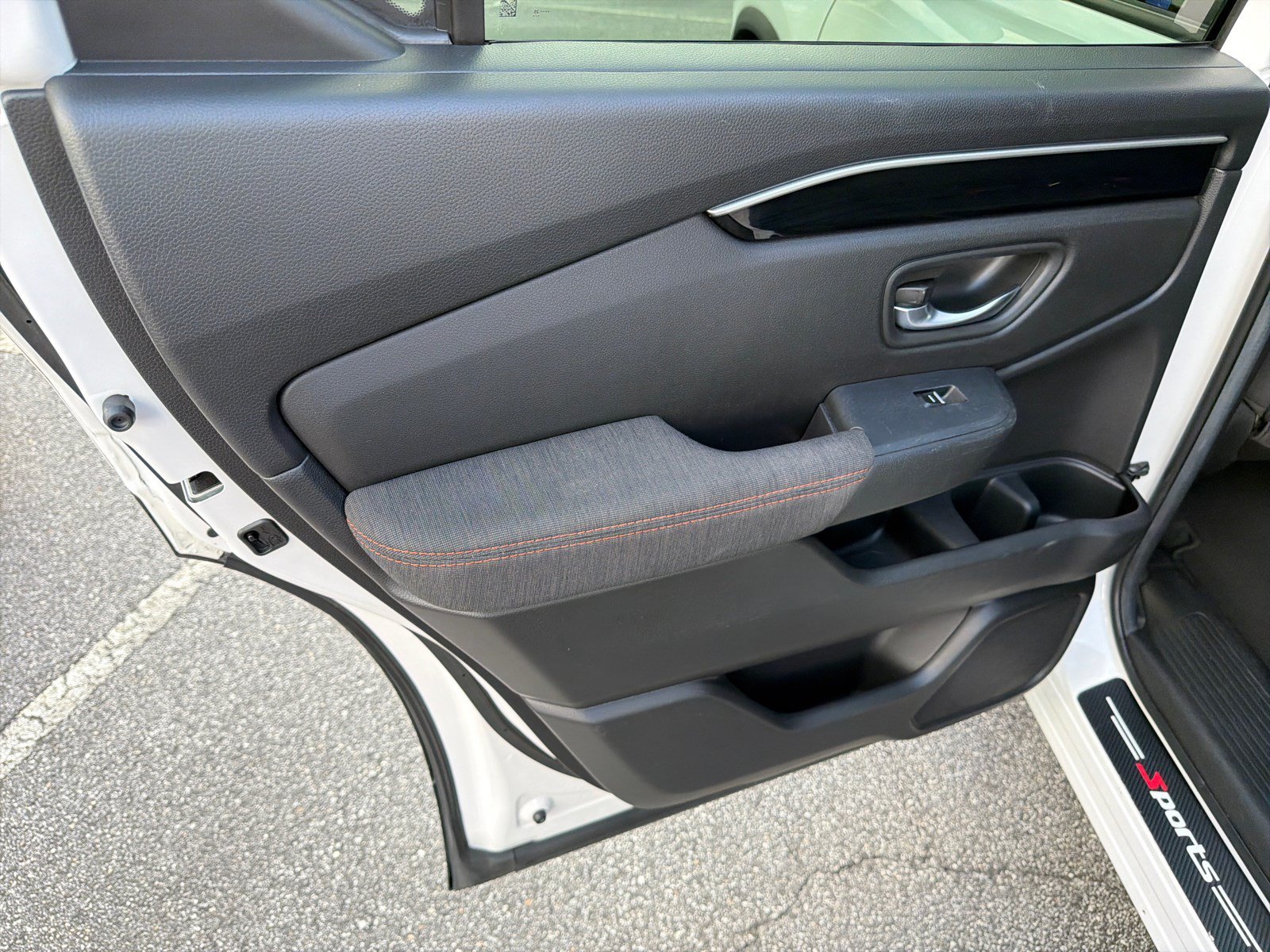 Used 2025 White Honda Sport image 21