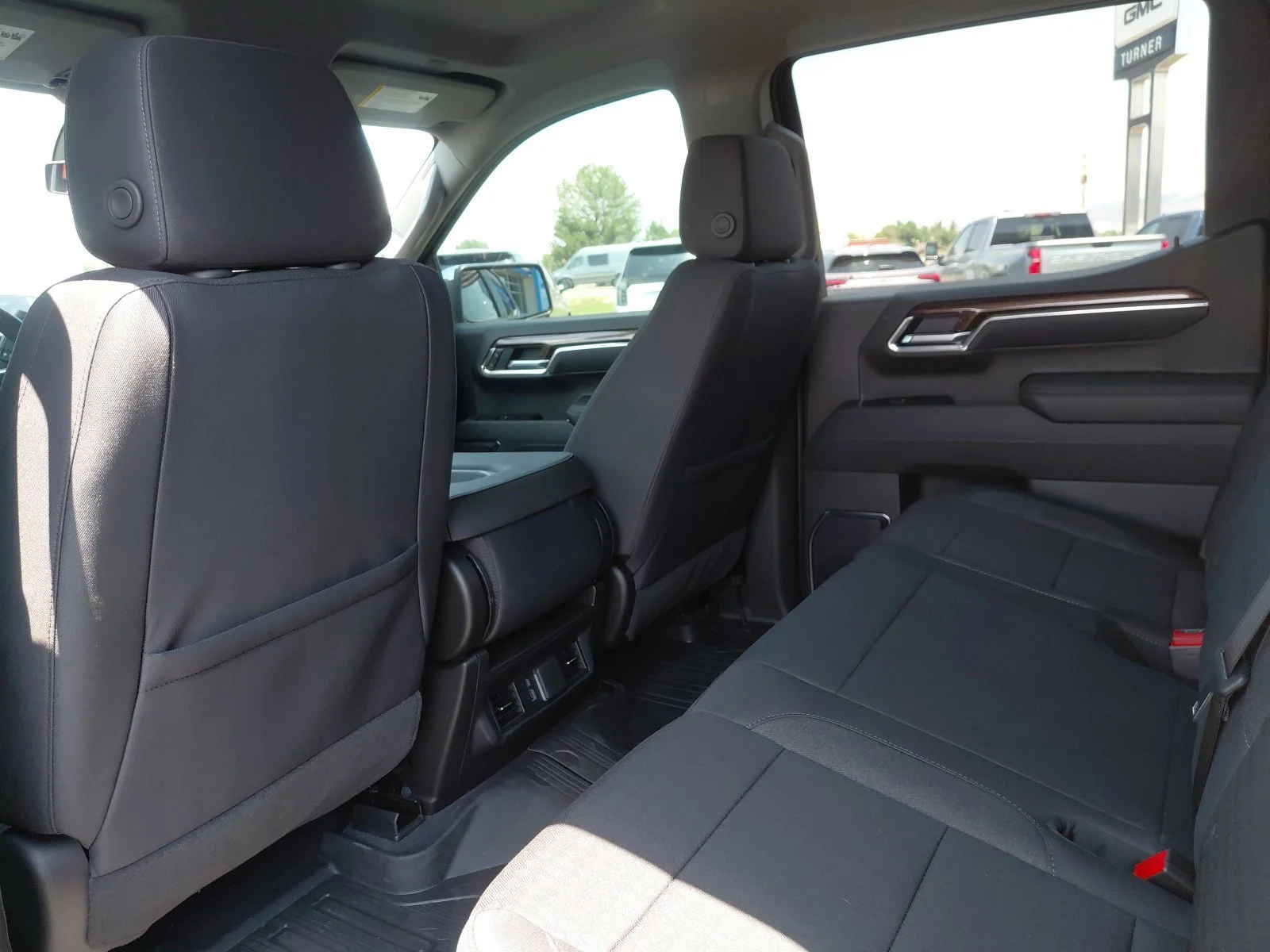 2026 Chevrolet Silverado 1500 LT - Photo 25