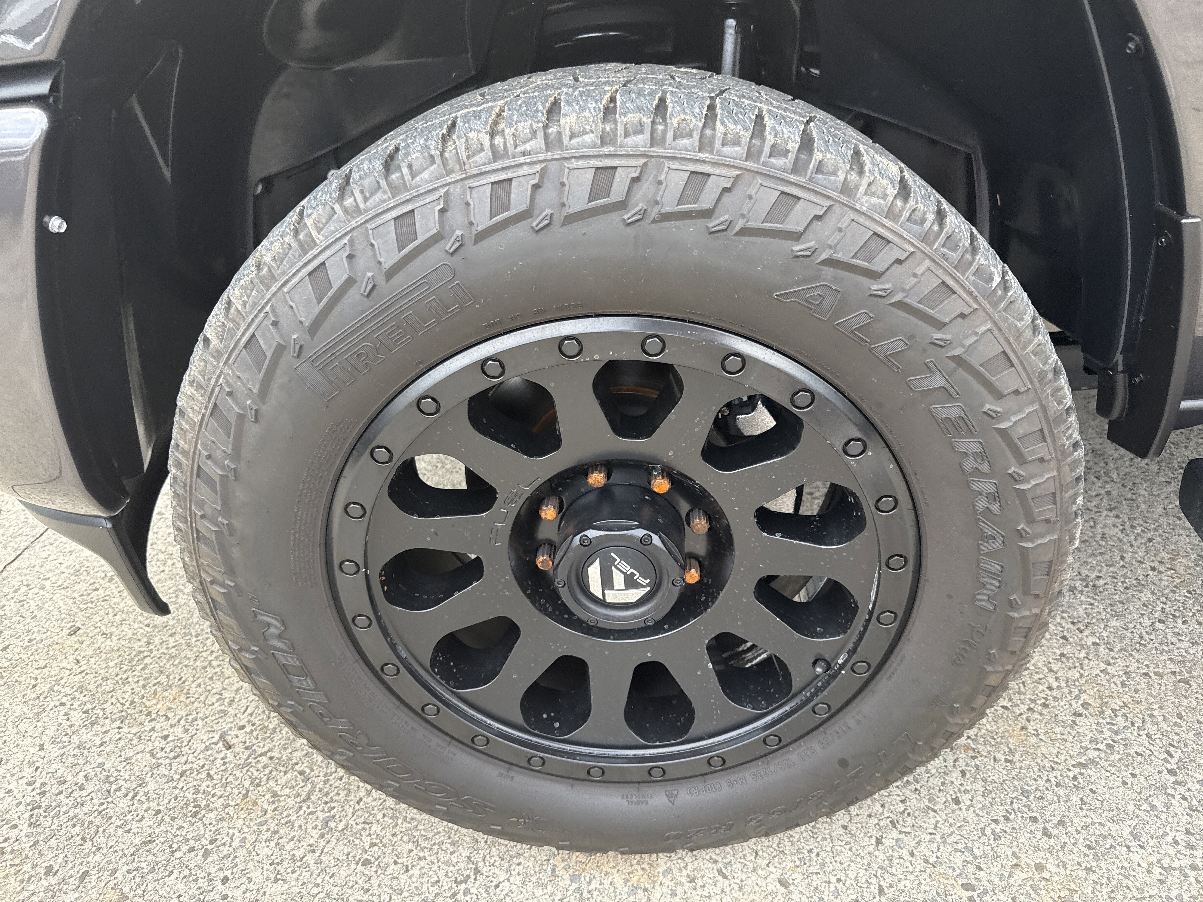 Used 2024 Granite Crystal Metallic Clearcoat Ram Laramie image 11