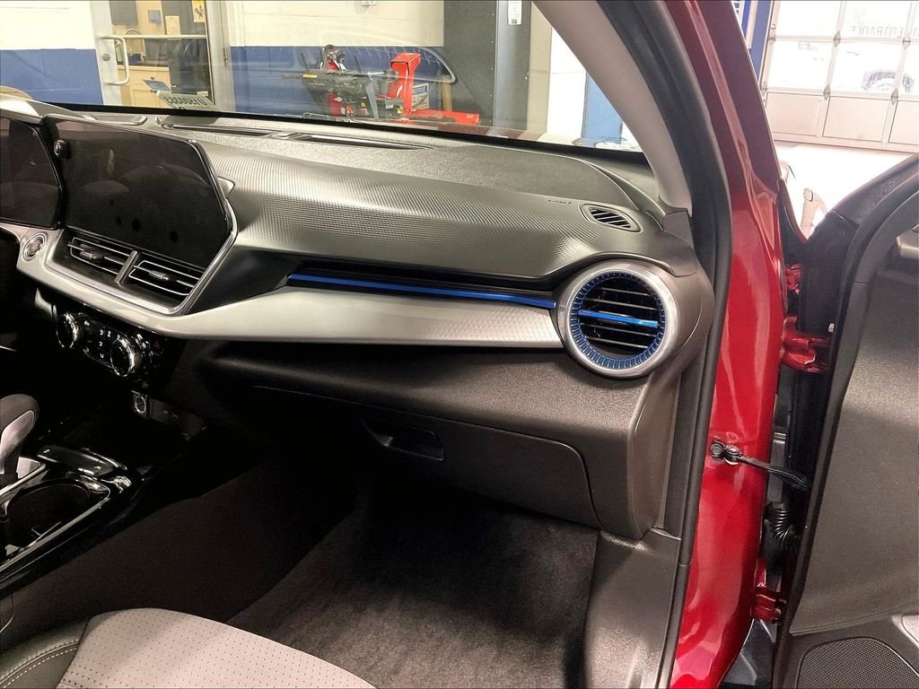 Used 2025 Red Chevrolet LT image 13